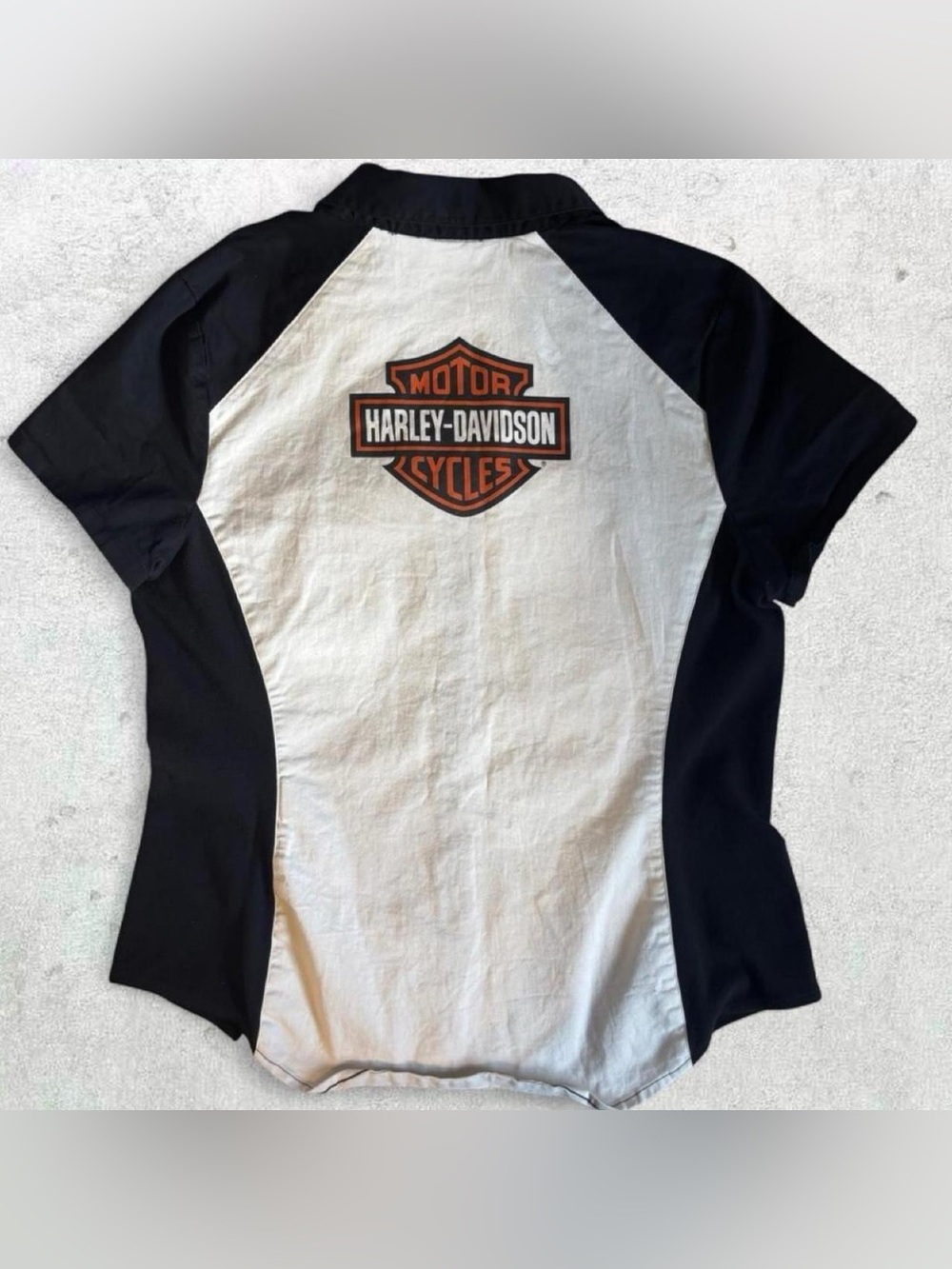 Y2K/Vintage Harley-Davidson Zip T-Shirt